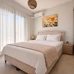 Ariadne Complex By Horizon Homes Apartment Ofrinion