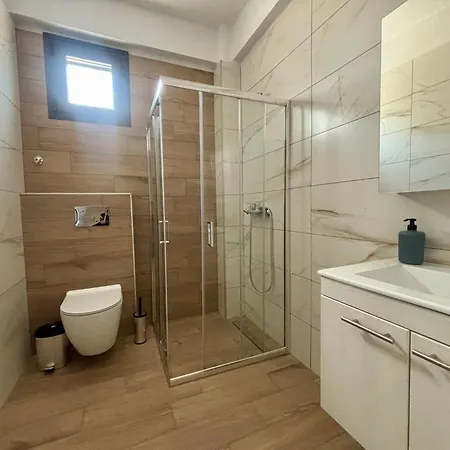 Ariadne Stay Complex By Horizon Homes Офринио