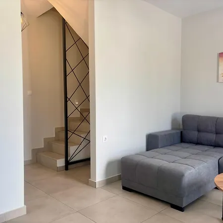 Apartment Ariadne Complex By Horizon Homes *