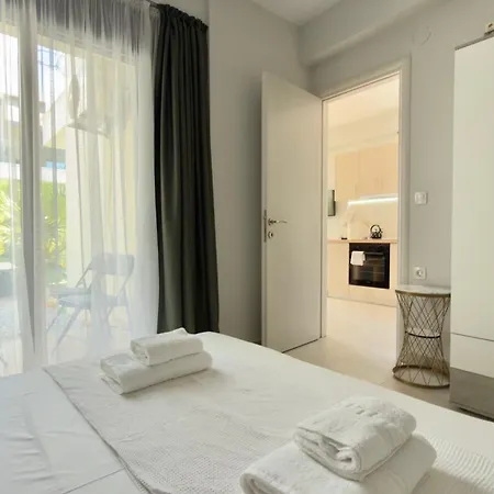 Ariadne Complex By Horizon Homes Apartamento Ofrínion