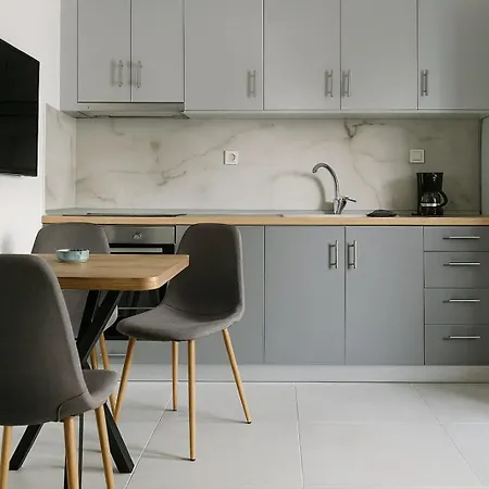 Ariadne Complex By Horizon Homes