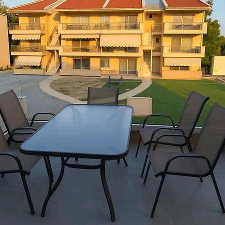 Ariadne Complex By Horizon Homes *