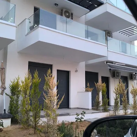 Ariadne Complex By Horizon Homes