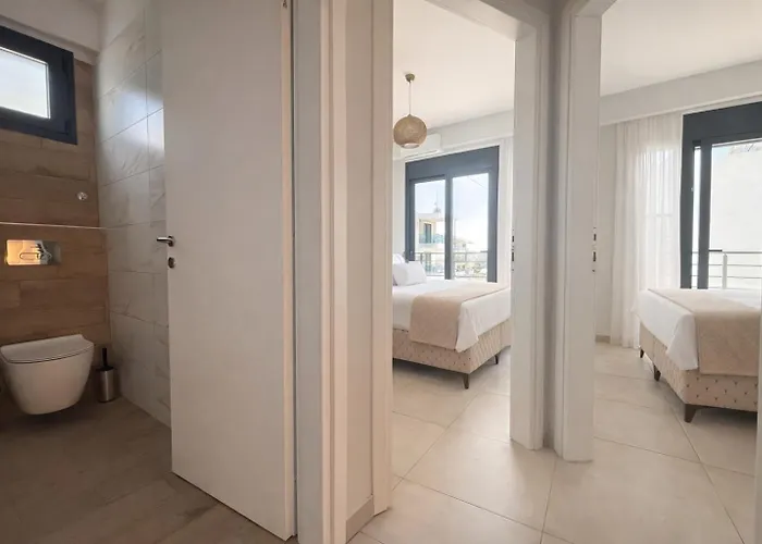 Ariadne Complex By Horizon Homes Apartment Ofrínion