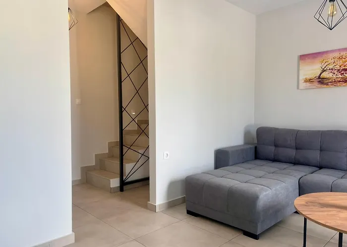 Apartment Ariadne Complex By Horizon Homes *